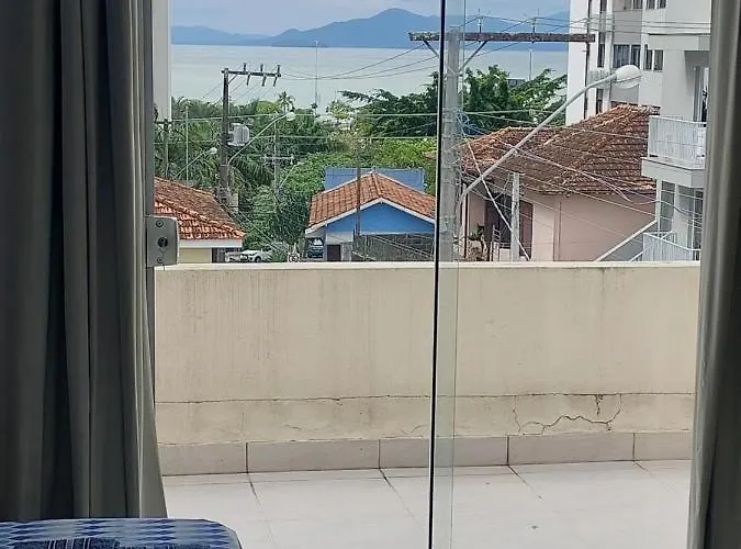 Cobertura Beira Mar