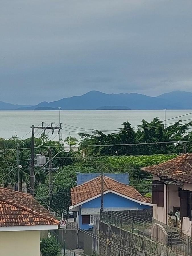 Cobertura Beira Mar Apartment *